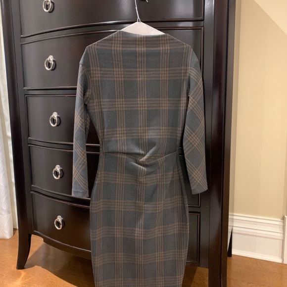 Zara dress - Picture 4 of 4